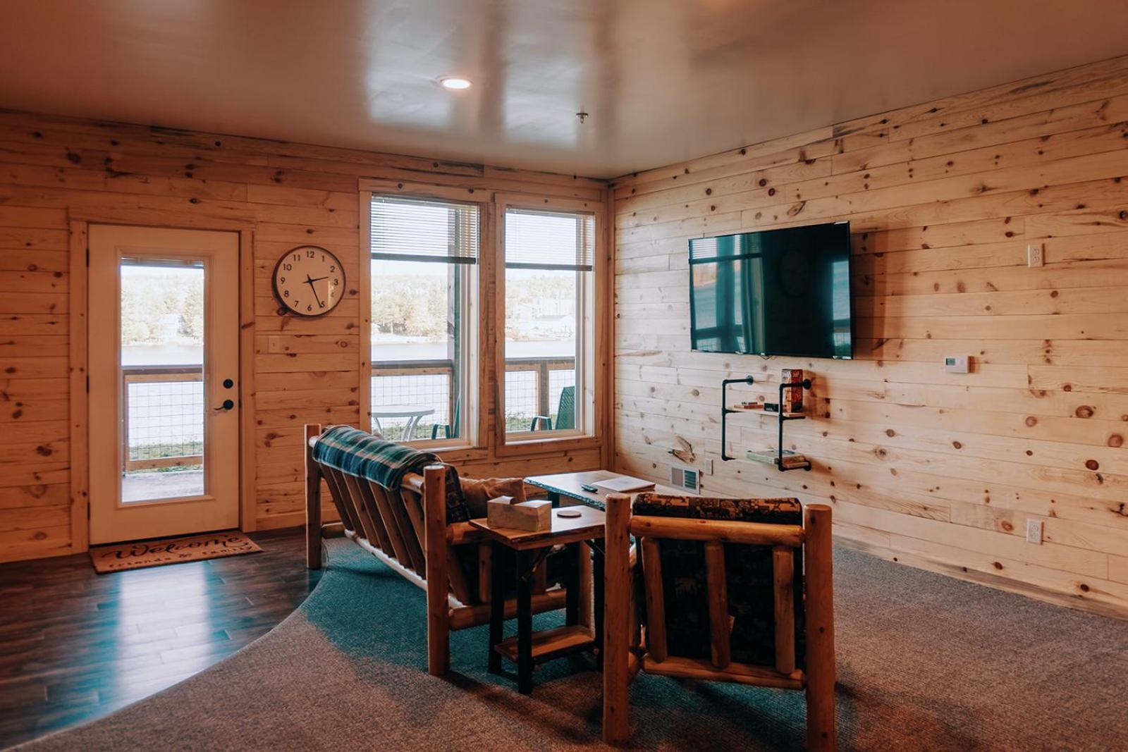 Keweenaw Waters Resort Houghton Exterior foto